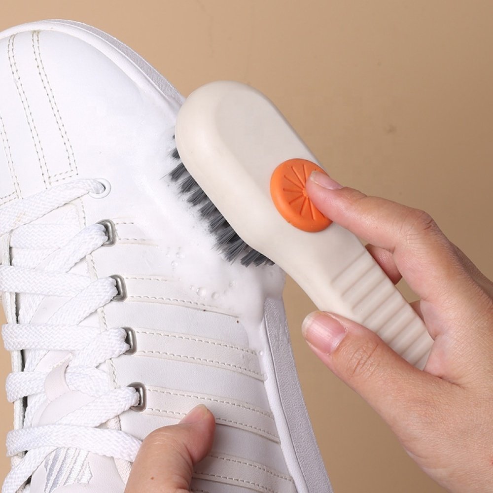 Descubre el Cepillo para Zapatos con Depósito de Jabón Líquido: ¡Tu Nuevo Superhéroe de Limpieza!